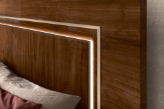 NIGHT-Eva_Headboard Light Details2